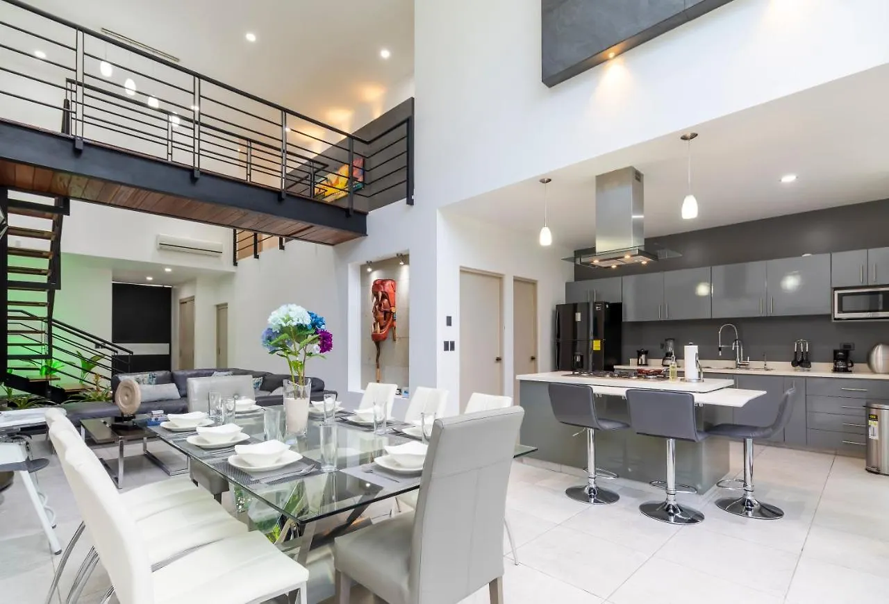 Casa El Cielo, Playa Del Carmen Villa